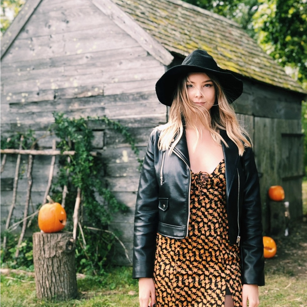 Urban Outfitters Black and Orange Heart Patterned Midi Dress with Slit for Fall